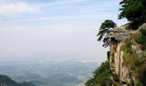 【江山如画】黄山+庐山+鄱阳湖石钟山+景德镇+婺源 双卧8天游